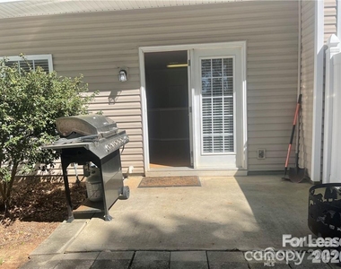 11917 Stratfield Place Circle - Photo Thumbnail 24