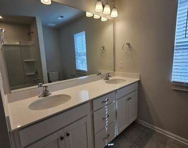 3108 Cheyney Park Drive - Photo Thumbnail 21