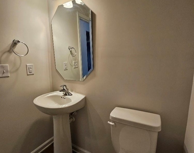 3108 Cheyney Park Drive - Photo Thumbnail 10