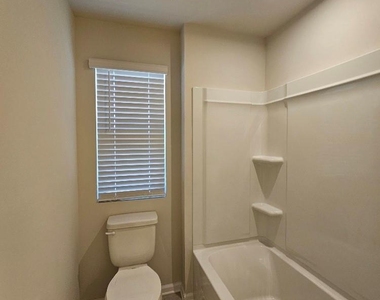 3108 Cheyney Park Drive - Photo Thumbnail 36