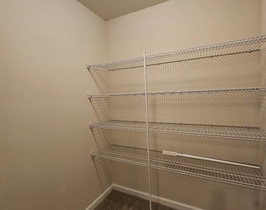 3108 Cheyney Park Drive - Photo Thumbnail 37