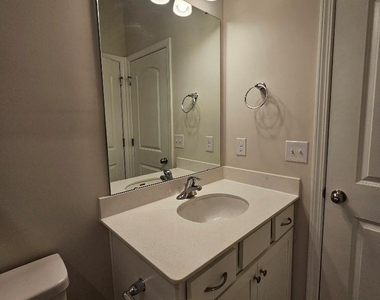 3108 Cheyney Park Drive - Photo Thumbnail 24