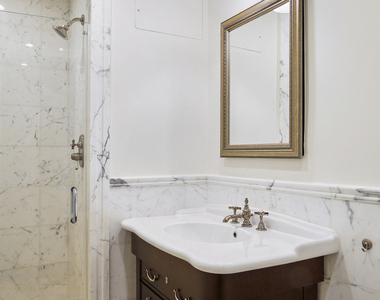 East 80th Street - Photo Thumbnail 1