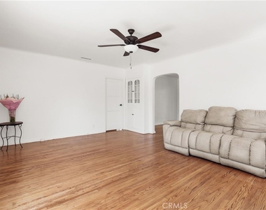 400 N Ethel Ave - Photo Thumbnail 2