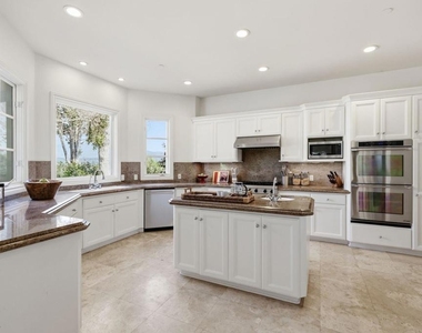 12986 Macdonald Drive - Photo Thumbnail 7