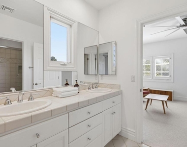 12986 Macdonald Drive - Photo Thumbnail 19