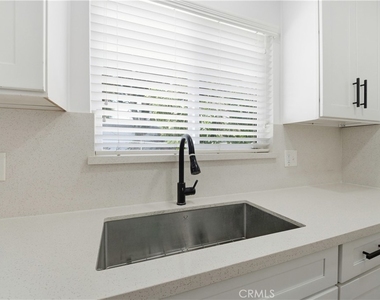 13173 Mckinley Avenue - Photo Thumbnail 17