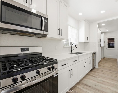 13173 Mckinley Avenue - Photo Thumbnail 15