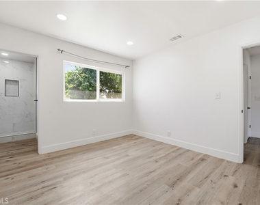 13173 Mckinley Avenue - Photo Thumbnail 27