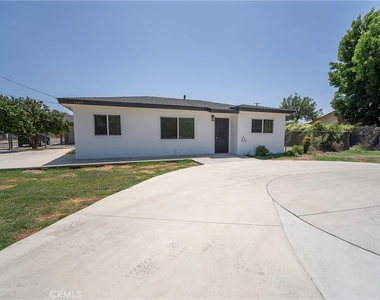 13173 Mckinley Avenue - Photo Thumbnail 2