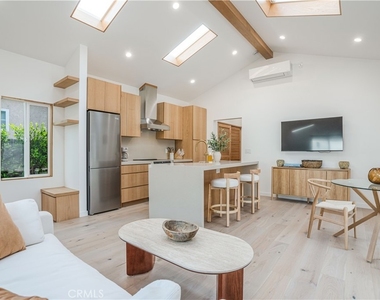 8417 Holy Cross Place - Photo Thumbnail 24