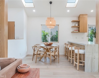 8417 Holy Cross Place - Photo Thumbnail 6