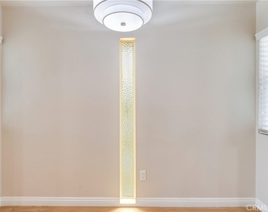 11119 Poplar Street - Photo Thumbnail 11