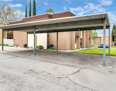 11119 Poplar Street - Photo Thumbnail 26