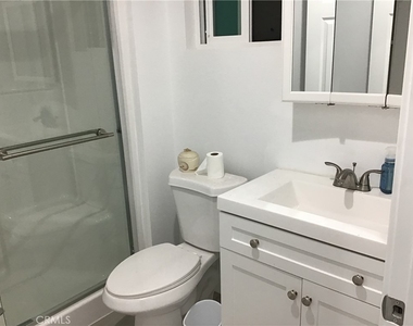 3414 Bayberry Drive - Photo Thumbnail 28