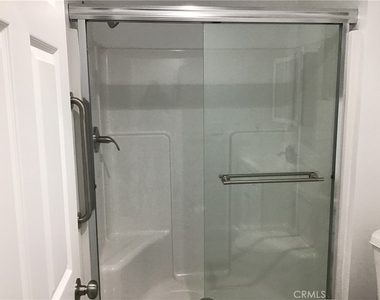 3414 Bayberry Drive - Photo Thumbnail 29