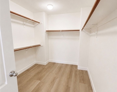 27960 Whittington - Photo Thumbnail 12