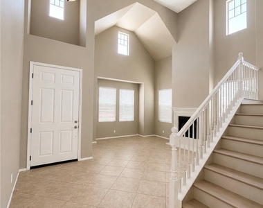 27960 Whittington - Photo Thumbnail 2
