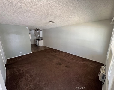 150 E Lakeshore - Photo Thumbnail 12