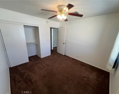 150 E Lakeshore - Photo Thumbnail 6