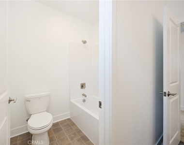 27399 Fox Den Place - Photo Thumbnail 24