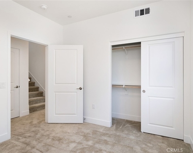 27399 Fox Den Place - Photo Thumbnail 16