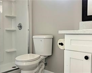 6902 Oso Avenue - Photo Thumbnail 18