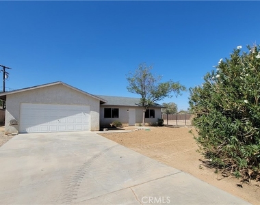 19625 81st Street - Photo Thumbnail 1