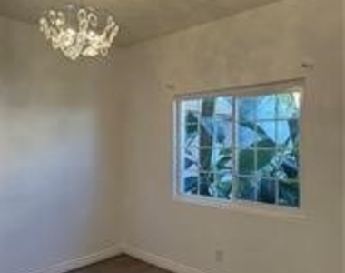 7615 Glade Avenue - Photo Thumbnail 15