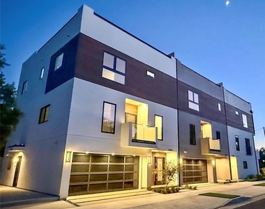12816 Bloomfield Street - Photo Thumbnail 16