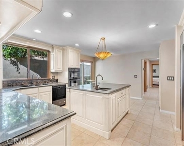 9824 Baden Avenue - Photo Thumbnail 10