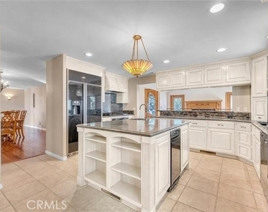 9824 Baden Avenue - Photo Thumbnail 9