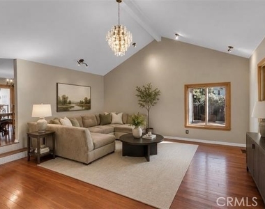 9824 Baden Avenue - Photo Thumbnail 2