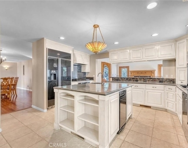 9824 Baden Avenue - Photo Thumbnail 8