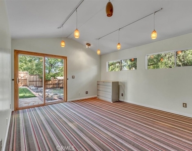 9824 Baden Avenue - Photo Thumbnail 20