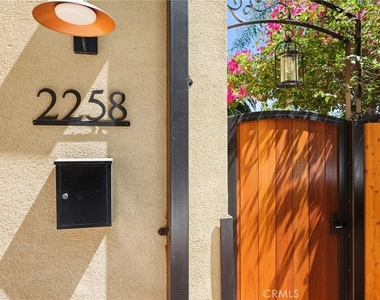2258 Helios Drive - Photo Thumbnail 13