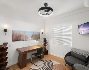 2258 Helios Drive - Photo Thumbnail 9