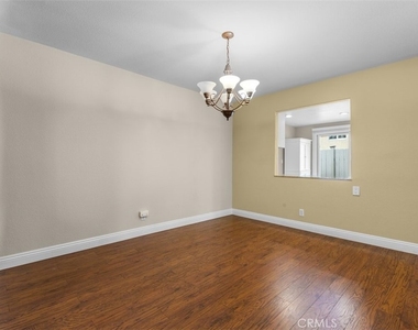 1517 Uppingham - Photo Thumbnail 8