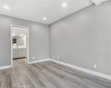 18234 Sugarman Street - Photo Thumbnail 16