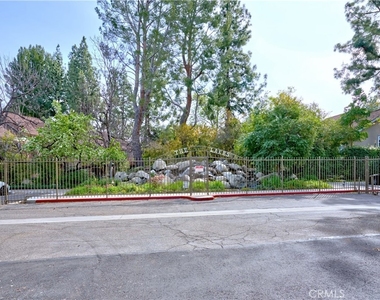 7120 Carlson Circle - Photo Thumbnail 6