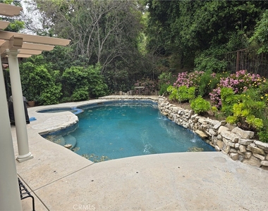 4249 Park Alisal - Photo Thumbnail 46