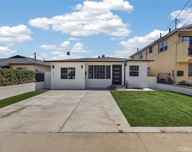 1223 W 23rd - Photo Thumbnail 1