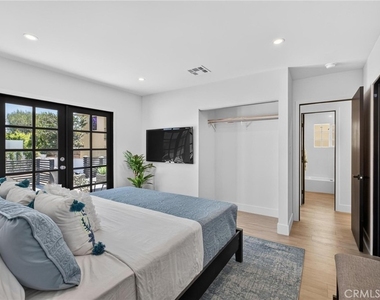 1223 W 23rd - Photo Thumbnail 21