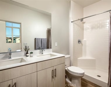 1588 W Austyn Dr - Photo Thumbnail 6