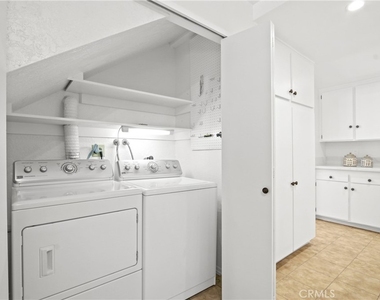63 Cresta Verde Drive - Photo Thumbnail 4
