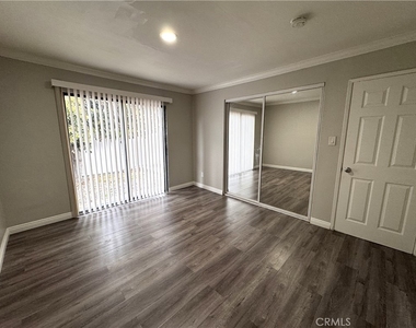 24614 Pennsylvania Avenue - Photo Thumbnail 11
