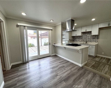 24614 Pennsylvania Avenue - Photo Thumbnail 4