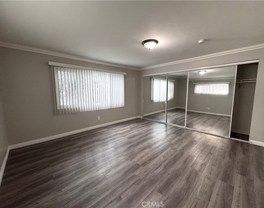 24614 Pennsylvania Avenue - Photo Thumbnail 14
