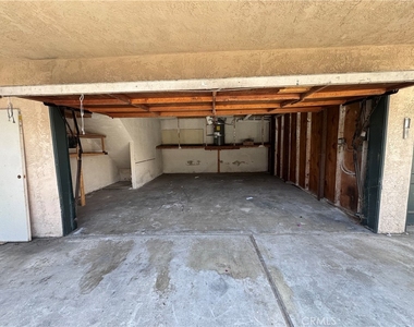 2615 Curtis Avenue - Photo Thumbnail 47