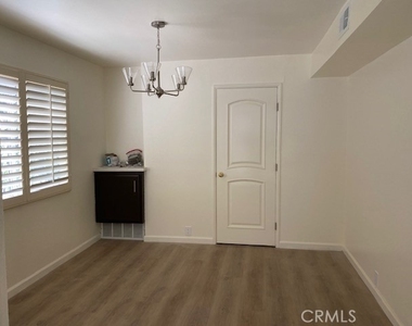 5421 S La Cienega Avenue - Photo Thumbnail 4